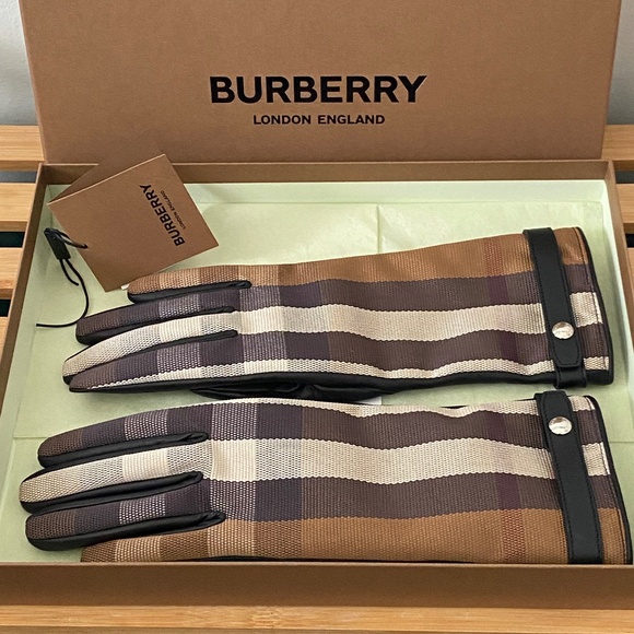 Burberry Sabrina Gloves Birch Brown - Picture 1 of 9